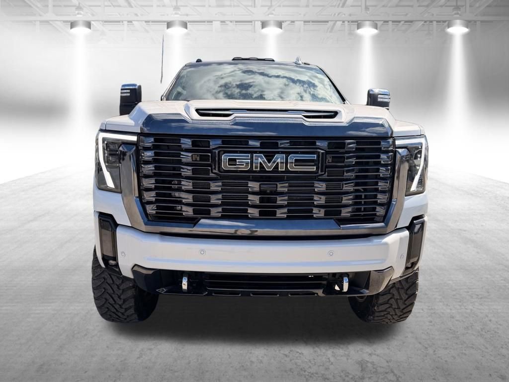 Used 2024 GMC Sierra 3500 Denali Ultimate image 10