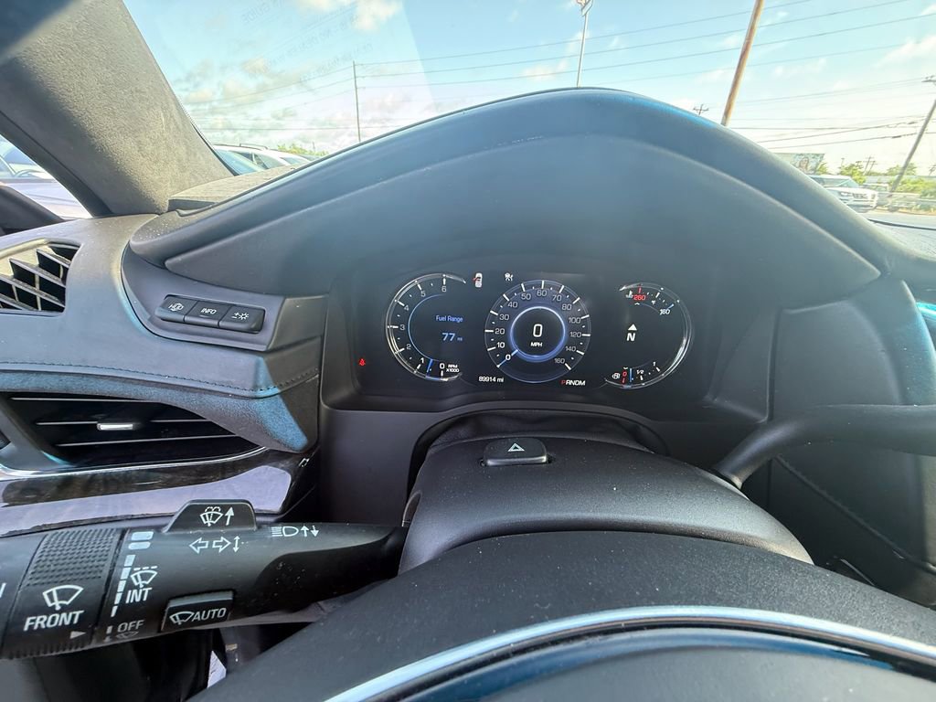 Used 2016 Cadillac Escalade Platinum AWD/4WD image 17