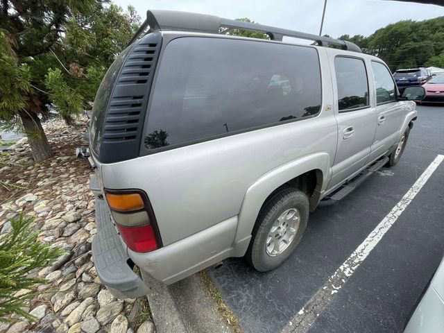 Used 2004 Chevrolet Suburban Z71 w/ Preferred Equipment Group AWD/4WD image 13