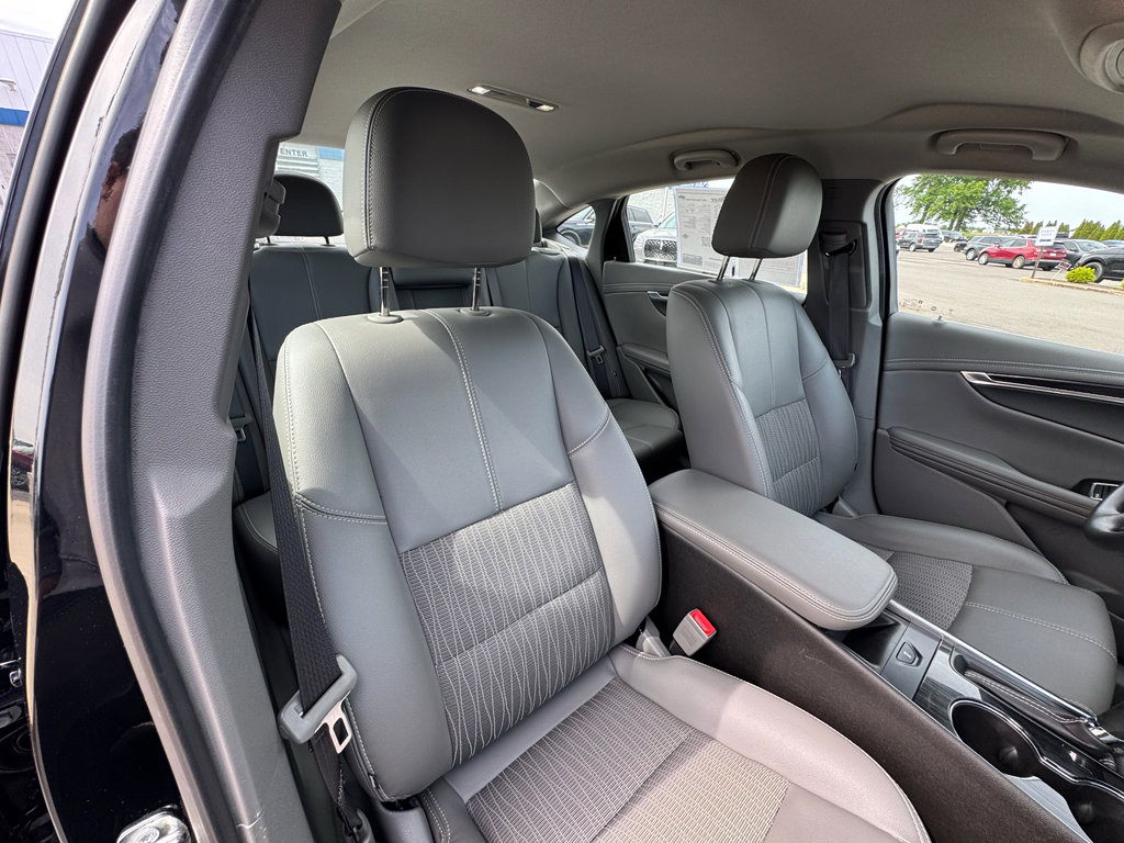 Used 2019 Chevrolet Impala LS FWD image 11