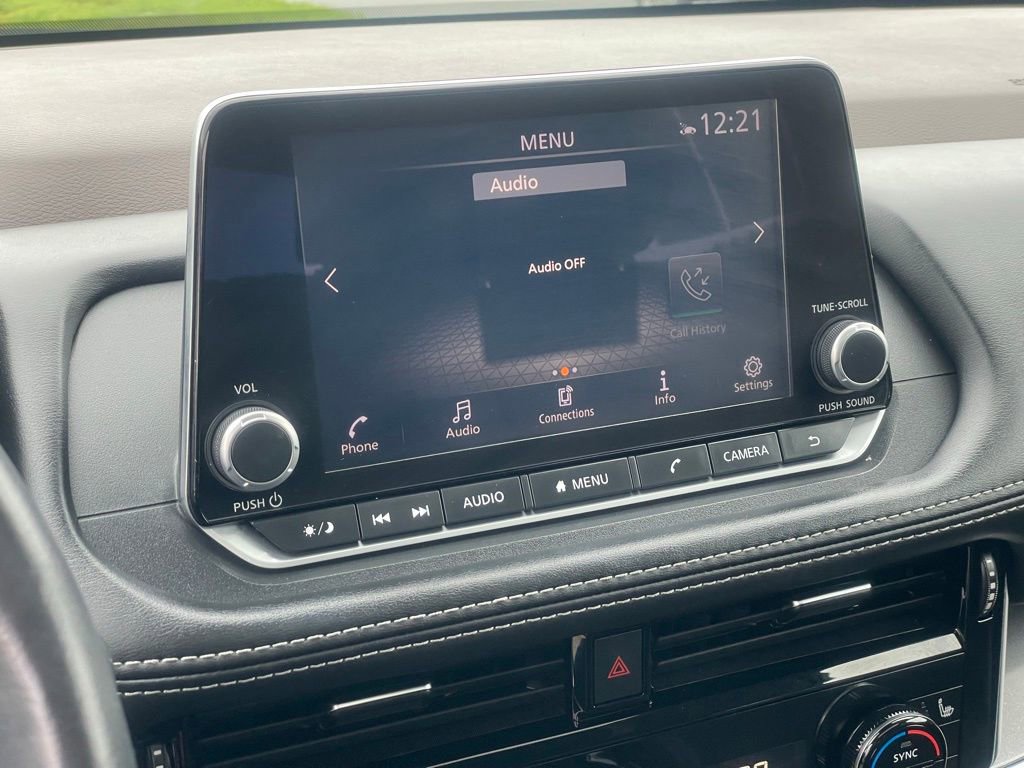 Certified 2023 Nissan Rogue SV w/ SV Premium B Package AWD/4WD image 21