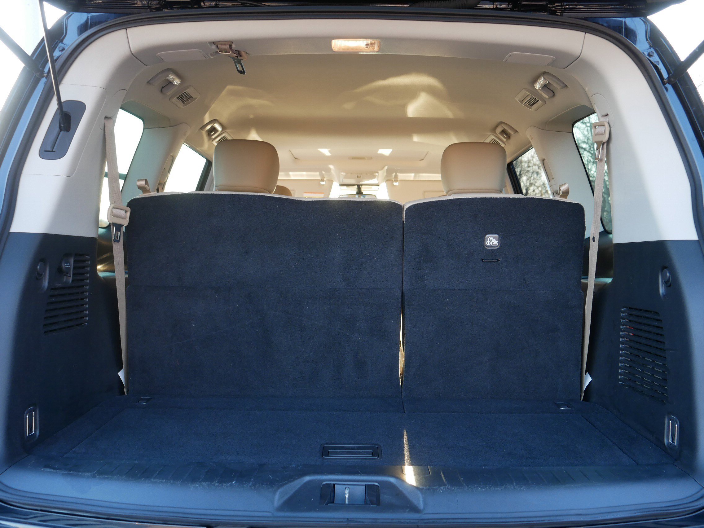 Certified 2023 Nissan Armada SL w/ Captain's Chairs Package image 18