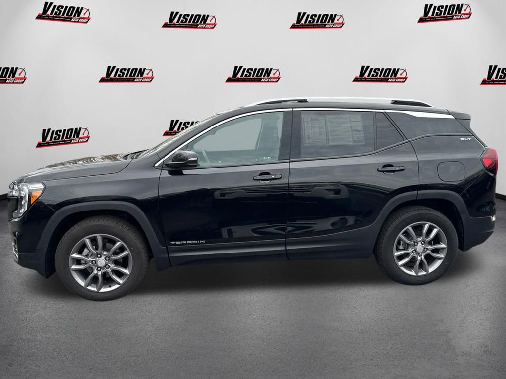 Used 2022 GMC Terrain SLT image 8