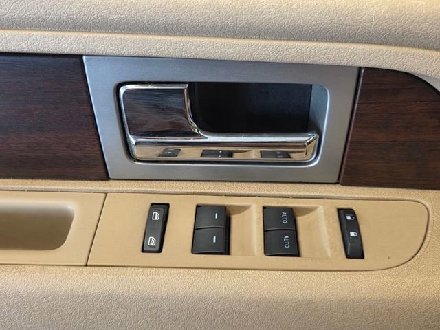 Used 2013 Ford F150 King Ranch w/ King Ranch Luxury Pkg image 26