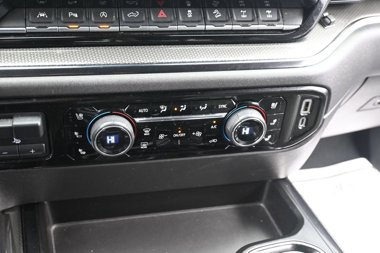 Used 2023 Chevrolet Silverado 1500 ZR2 AWD/4WD image 31