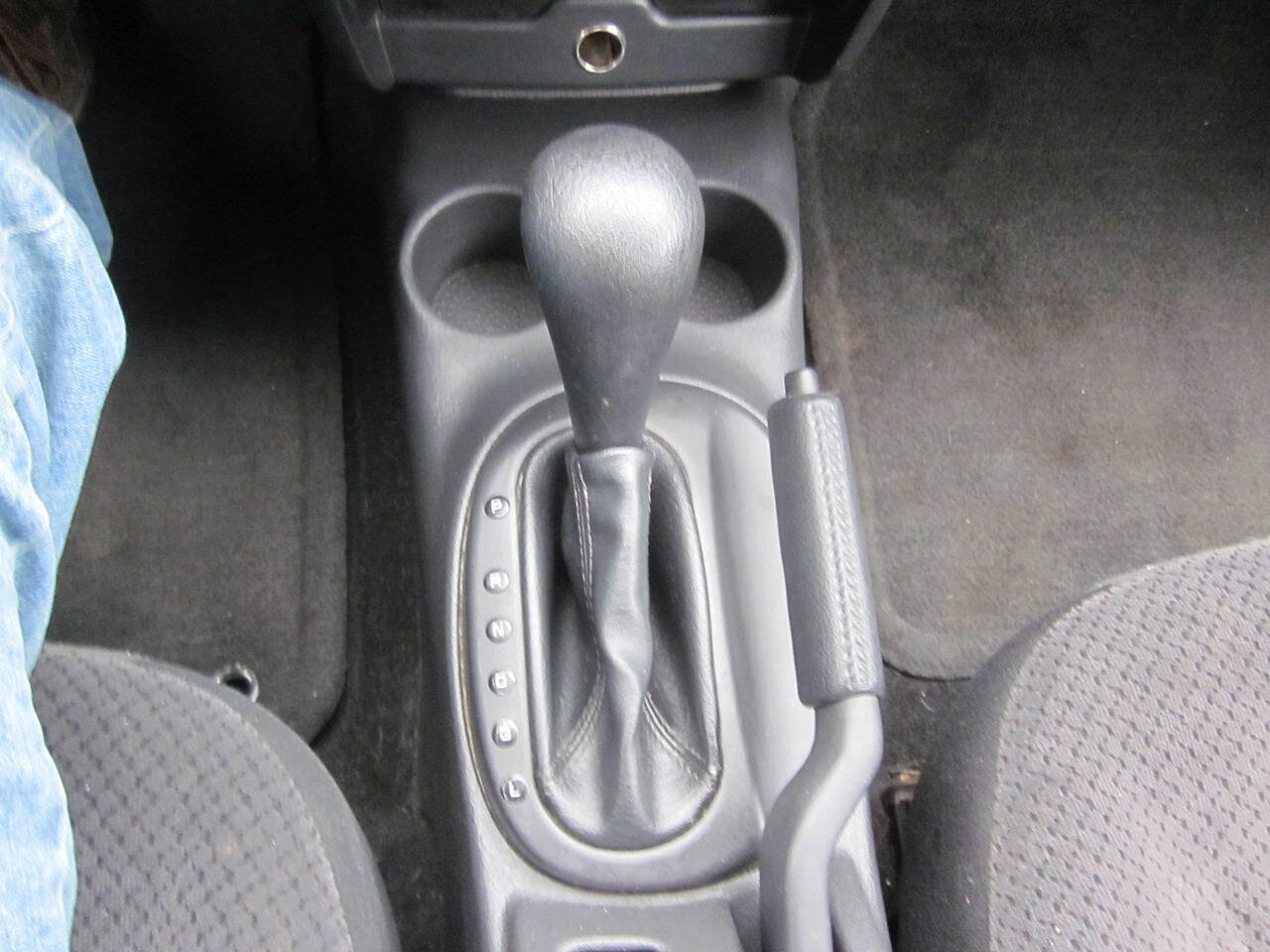 Used 2006 Dodge Stratus SXT image 22