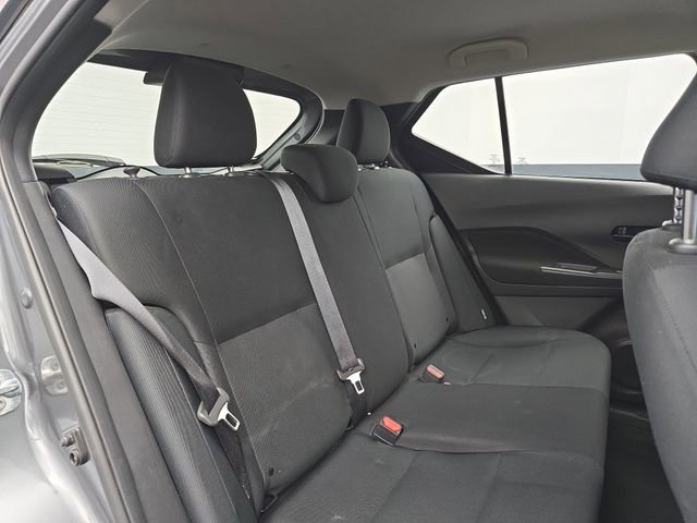 Used 2023 Nissan Kicks S w/ Interior Electronics Package FWD image 40