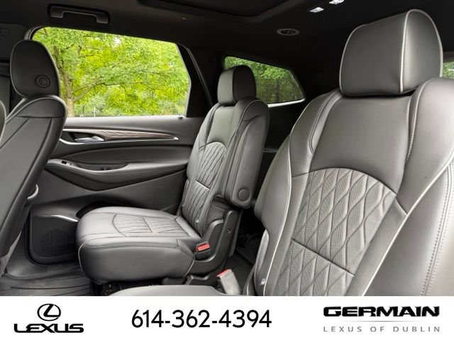 Used 2024 Buick Enclave Avenir w/ Avenir Technology Package AWD/4WD image 16