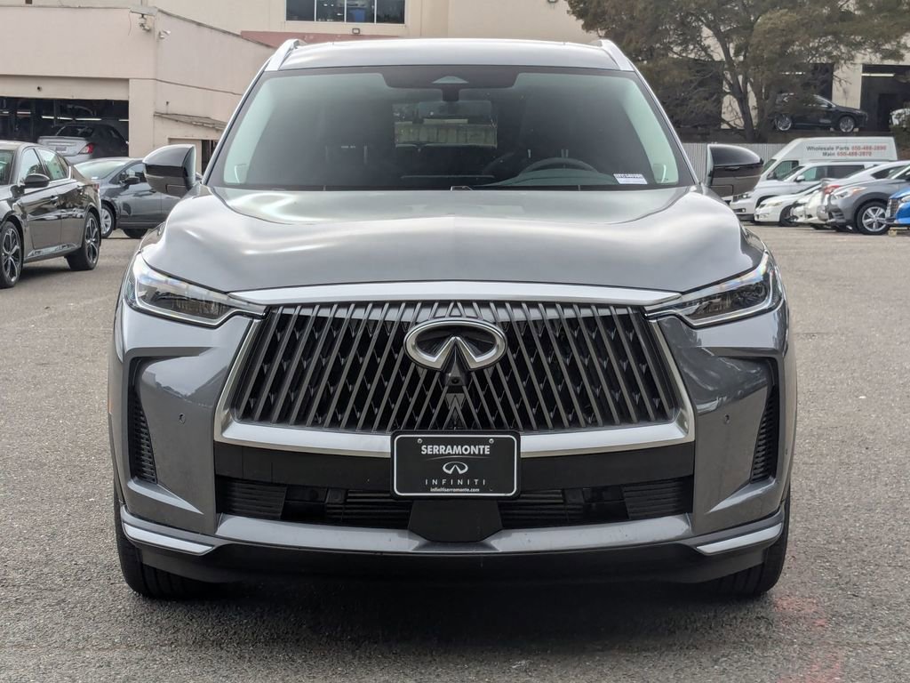 New 2026 INFINITI QX60 Luxe image 2
