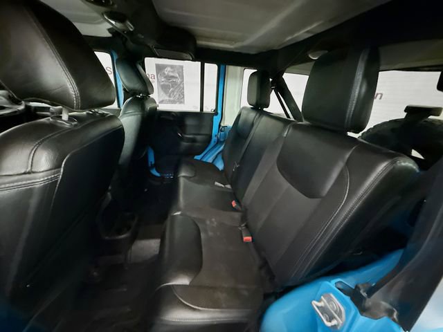 Used 2017 Jeep Wrangler Sahara image 26