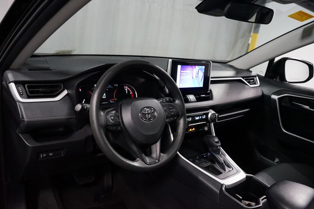 Certified 2025 Toyota RAV4 XLE FWD image 11