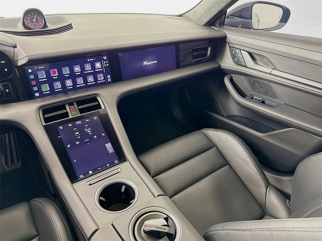 Certified 2023 Porsche Taycan GTS image 29