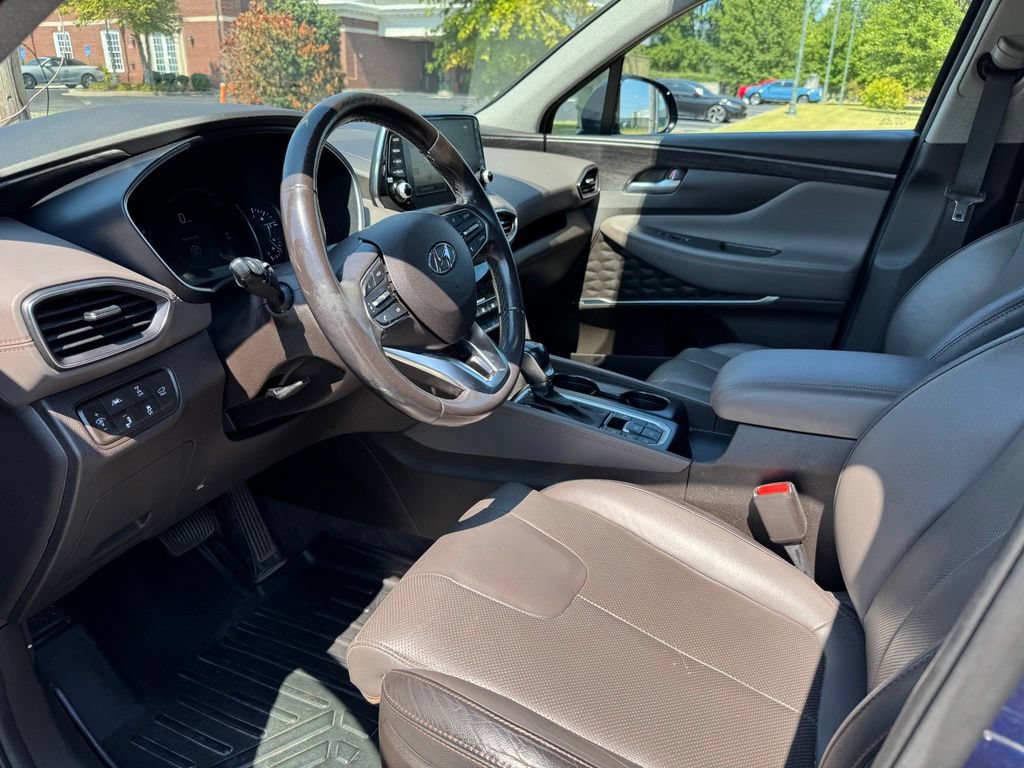 Used 2020 Hyundai Santa Fe Limited AWD/4WD image 14