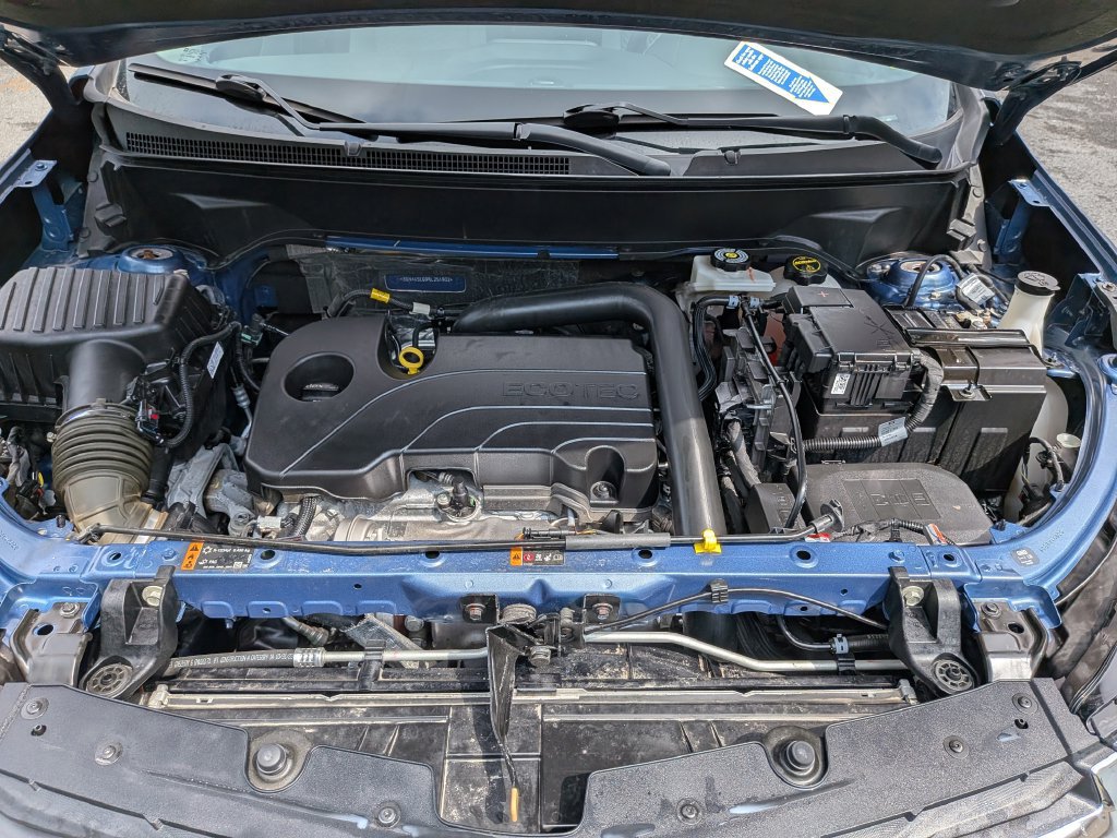 Used 2024 Chevrolet Equinox LS w/ LPO, Floor Liner Package AWD/4WD image 32