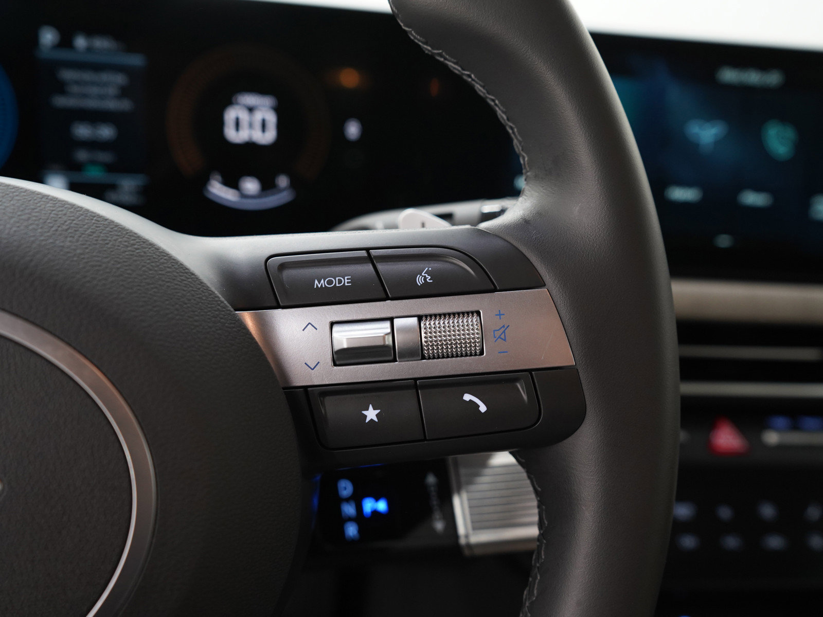 Certified 2025 Hyundai Sonata SEL FWD image 26