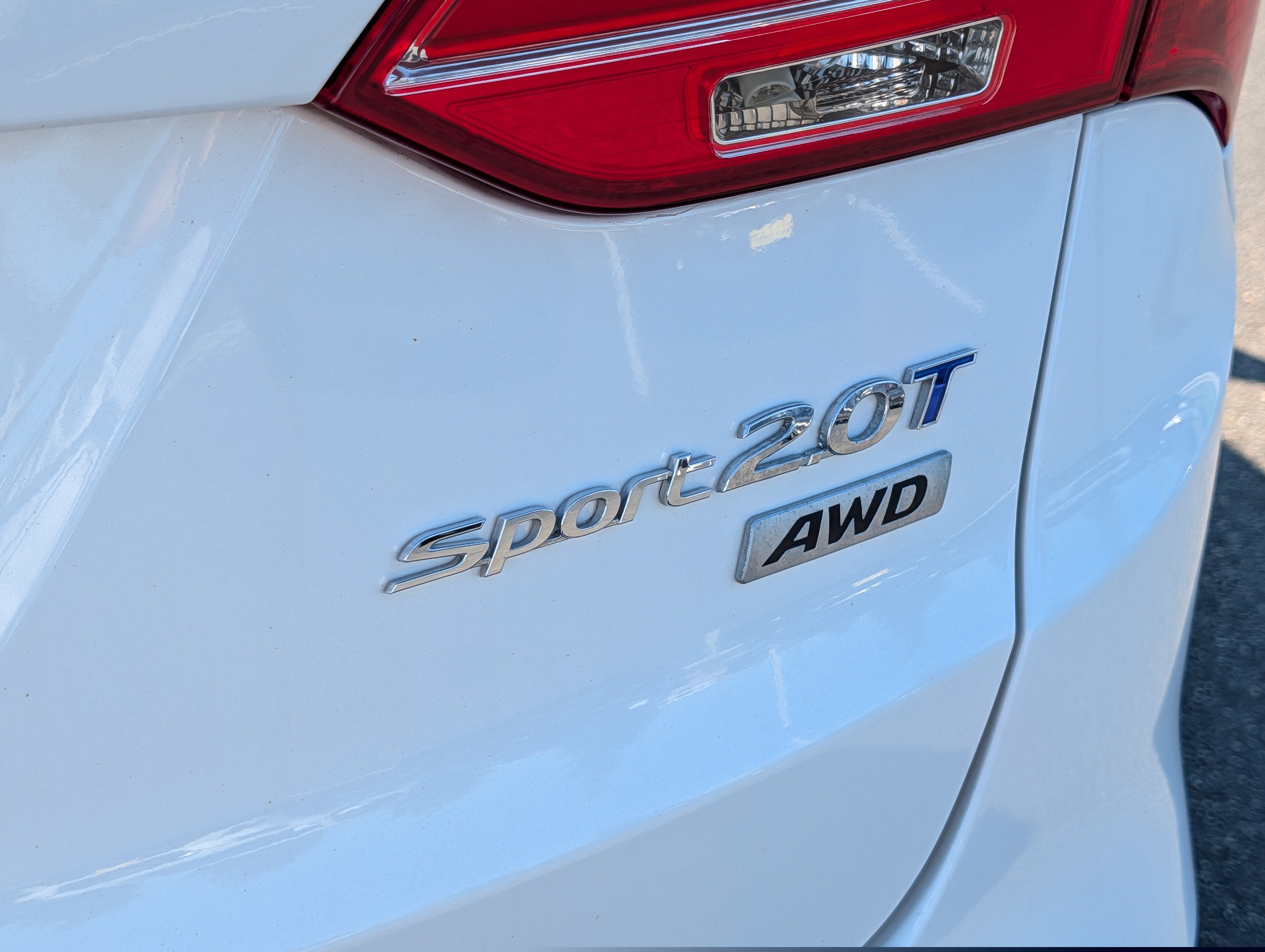 Used 2016 Hyundai Santa Fe Sport 2.0T w/ Option Group 05 AWD/4WD image 6