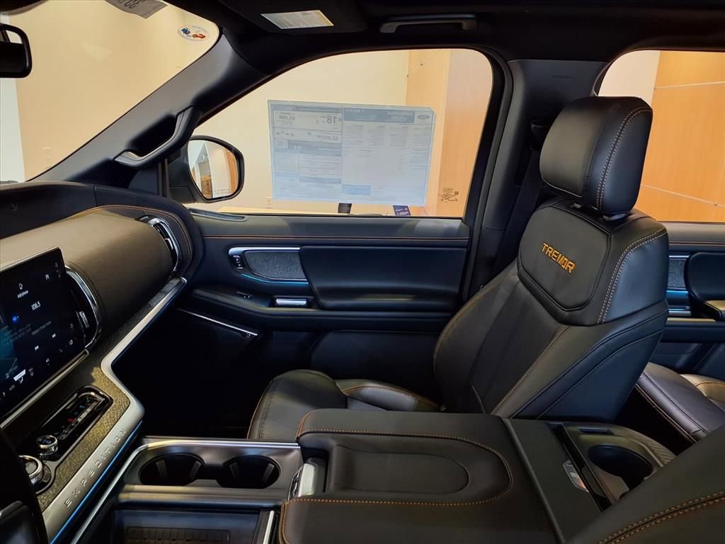 New 2025 Ford Expedition Tremor image 19