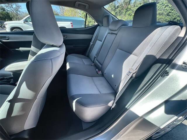 Used 2016 Toyota Corolla L image 23
