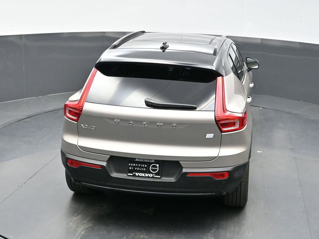 Used 2023 Volvo XC40 Recharge Ultimate image 33