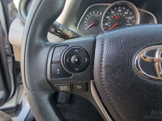 Used 2014 Toyota RAV4 XLE image 13