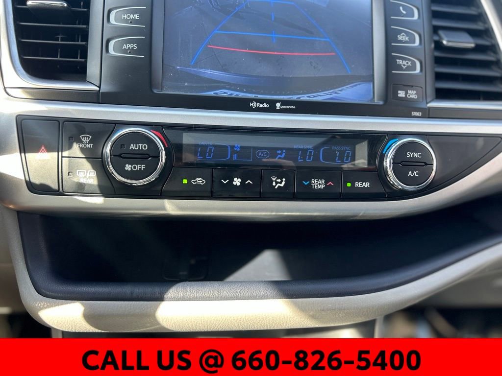 Used 2014 Toyota Highlander XLE image 21