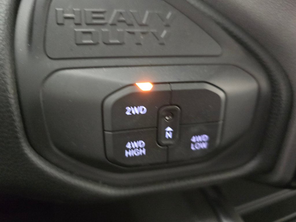 New 2026 RAM 2500 Laramie AWD/4WD image 31