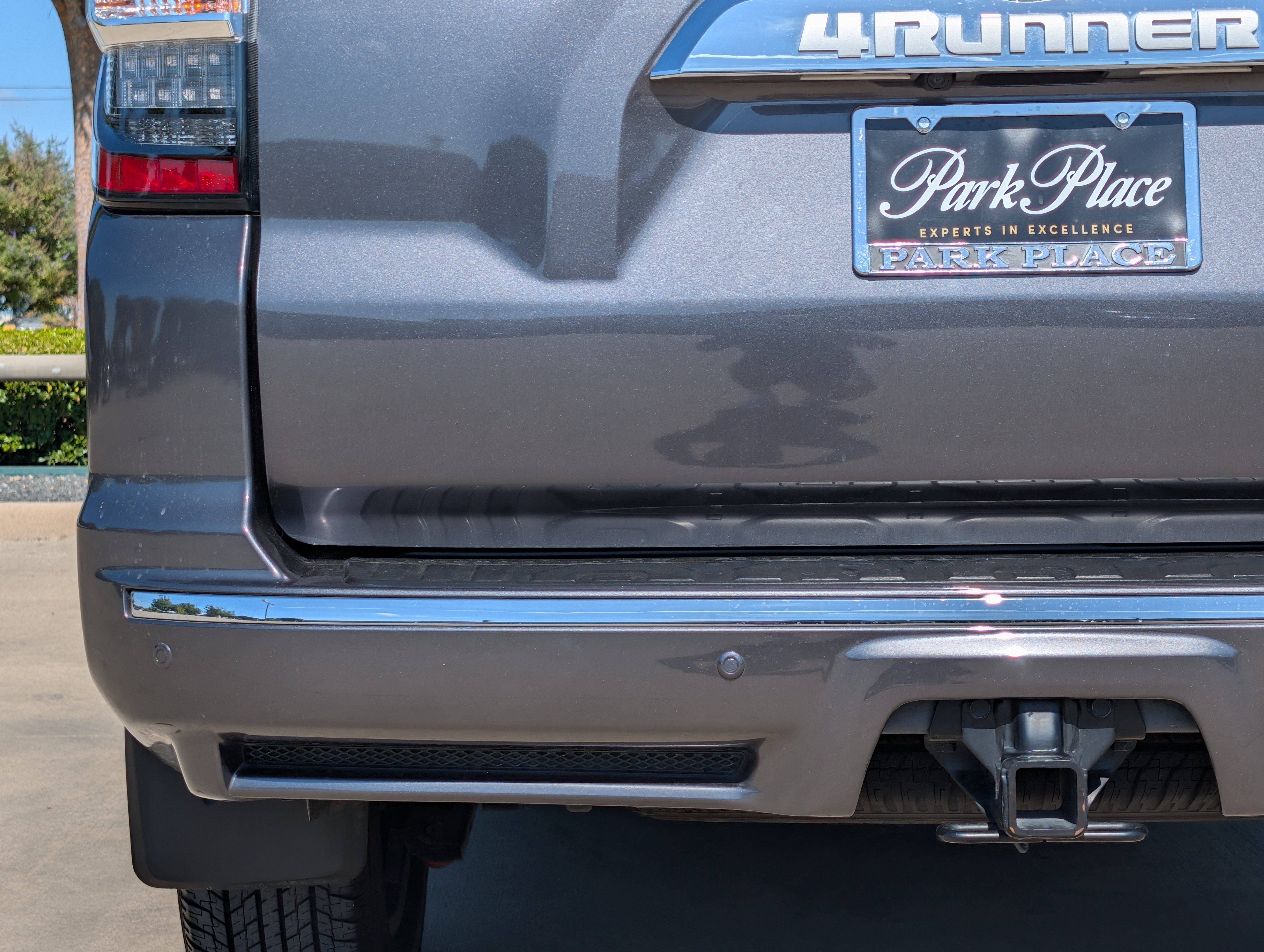 Used 2023 Toyota 4Runner Limited AWD/4WD image 14