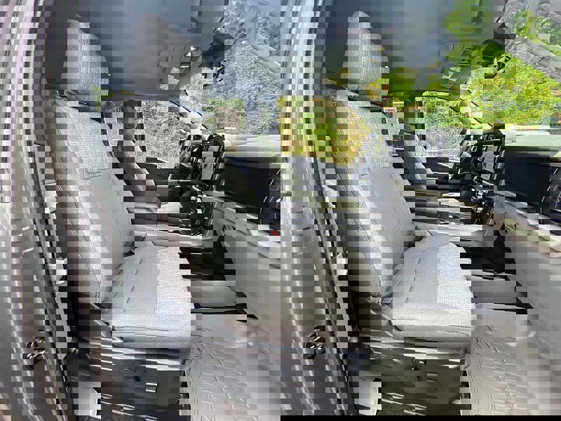 Certified 2022 Ford F150 XLT w/ Equipment Group 302A High image 28