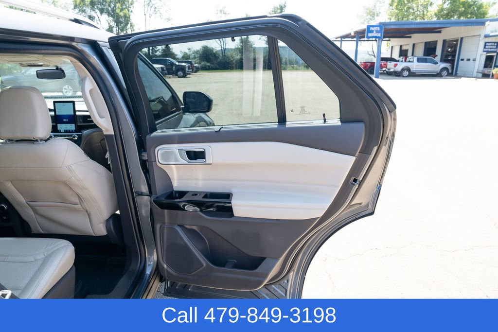 Used 2021 Ford Explorer Platinum w/ Equipment Group 601A image 14