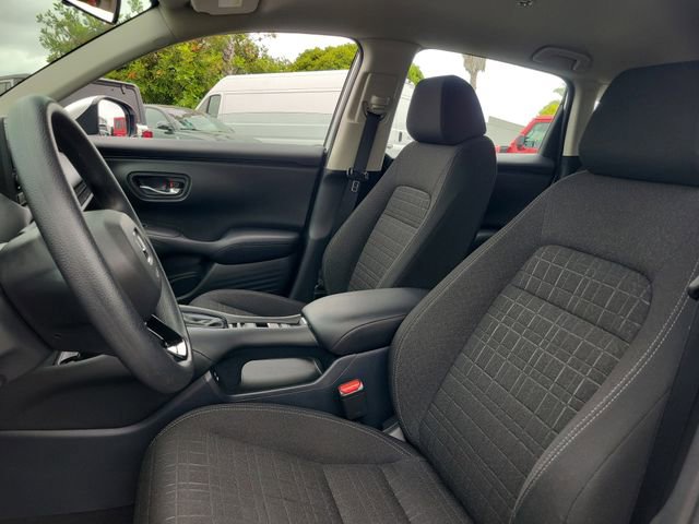 Certified 2025 Honda HR-V LX image 15