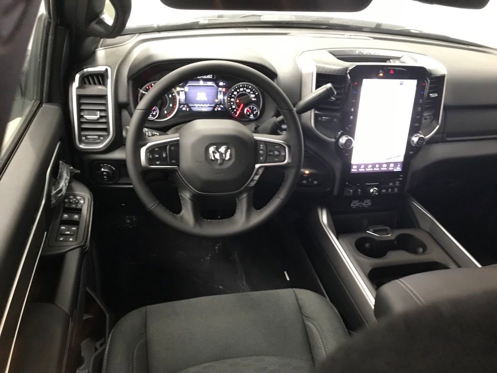 New 2026 RAM 2500 Big Horn image 32