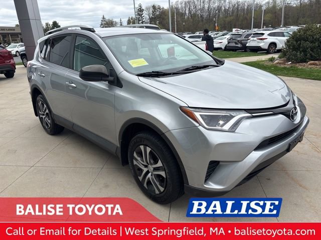 Used 2016 Toyota RAV4 LE AWD/4WD image 1