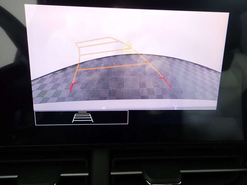 New 2026 Chevrolet Trax LS image 5