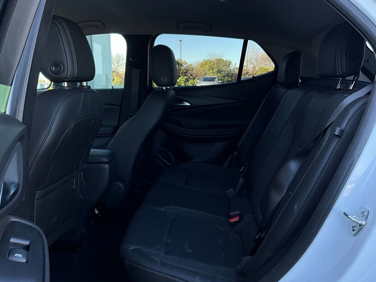 Used 2025 Buick Encore GX Preferred image 11