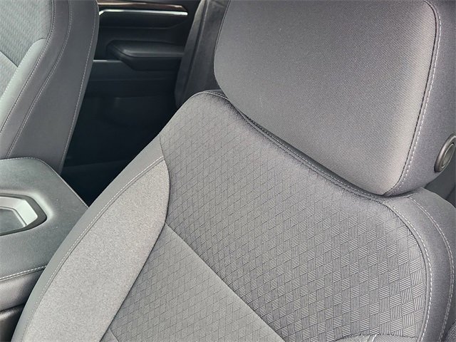 Used 2022 Chevrolet Silverado 1500 LT image 24