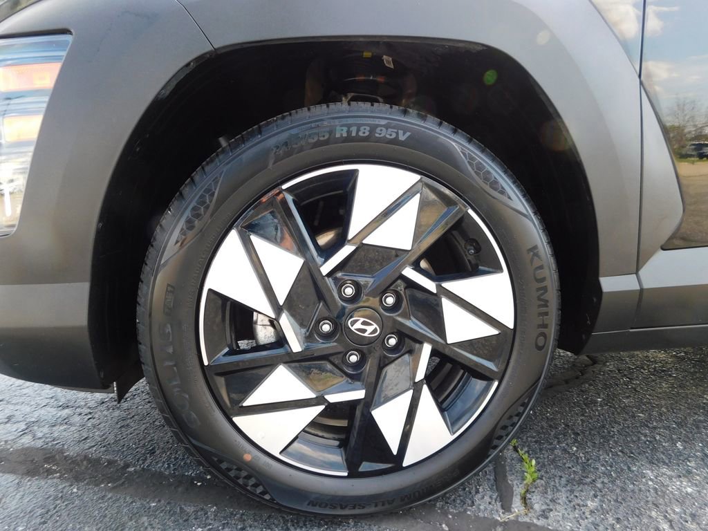 Used 2025 Hyundai Kona SEL FWD image 10