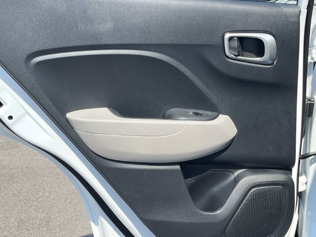 New 2026 Hyundai Venue SEL FWD image 19