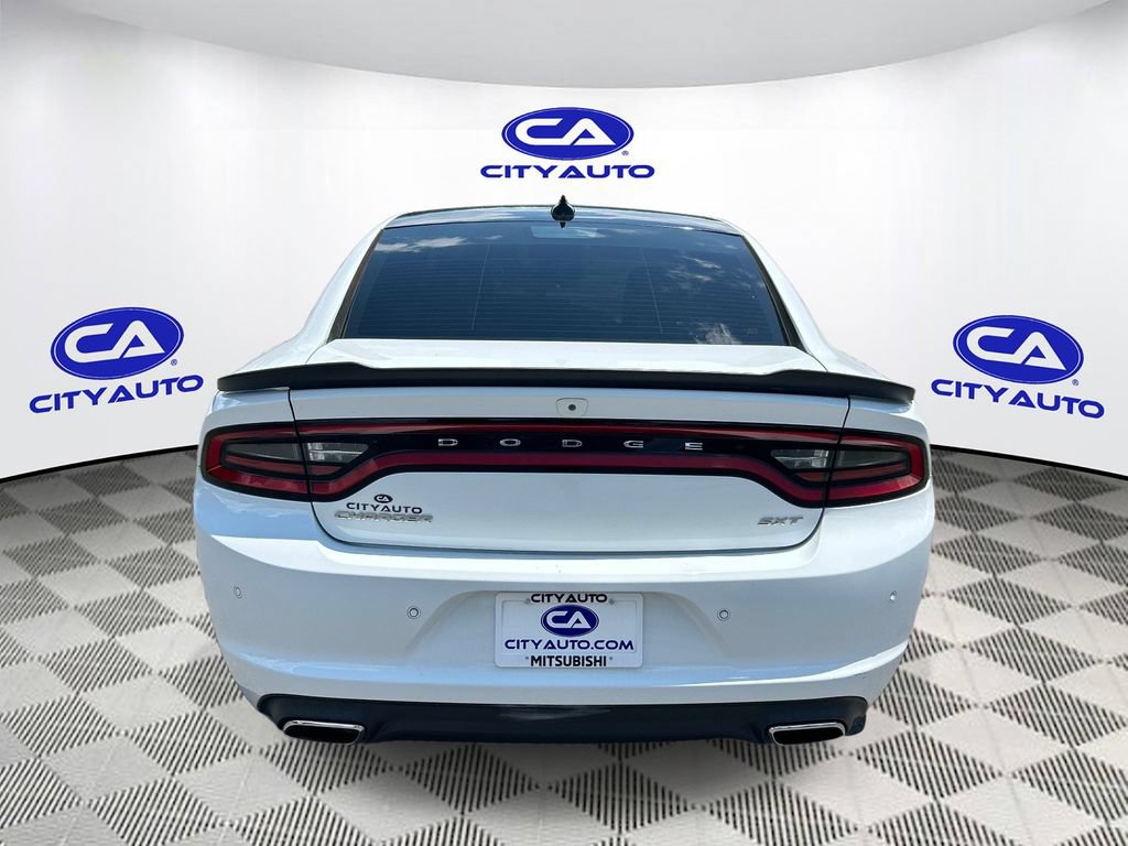 Used 2018 Dodge Charger SXT Plus w/ Quick Order Package 29J RWD image 5