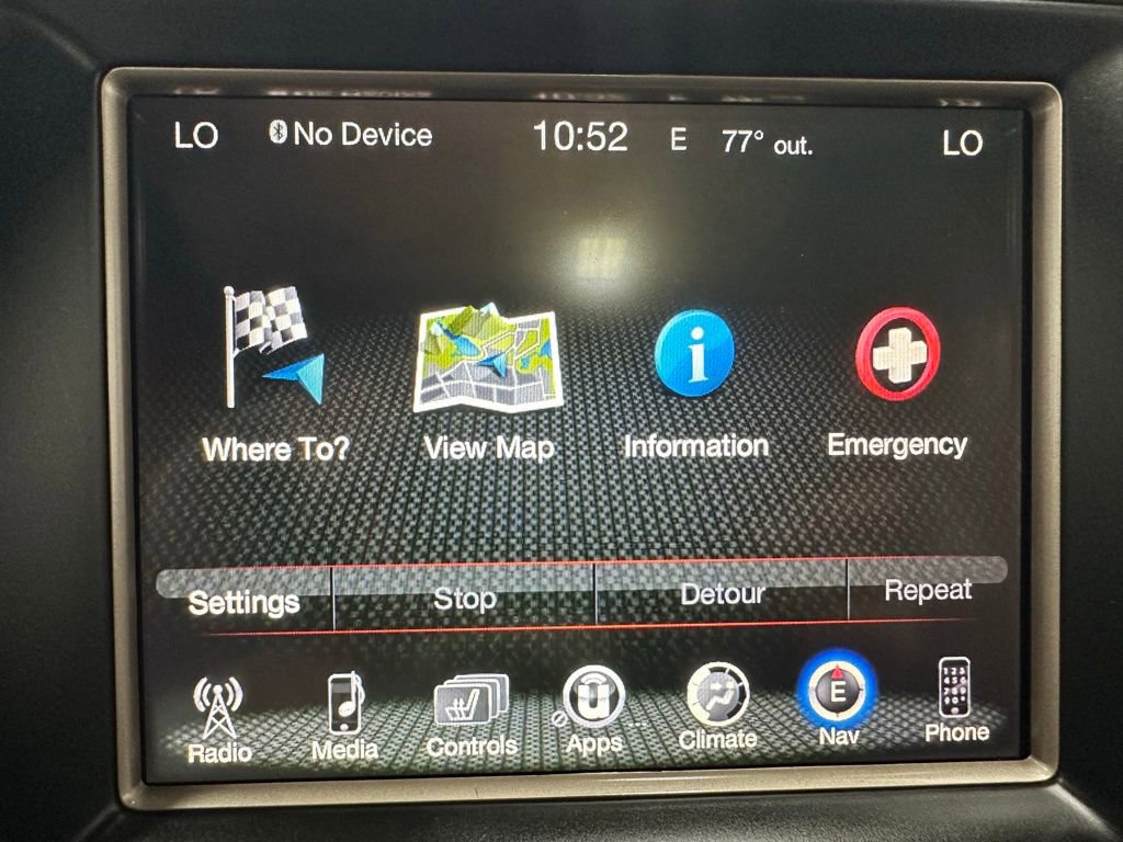Used 2015 Jeep Grand Cherokee Limited AWD/4WD image 33