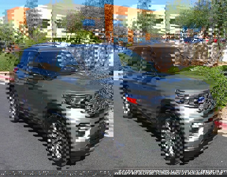 Used 2020 Ford Explorer Limited image 1