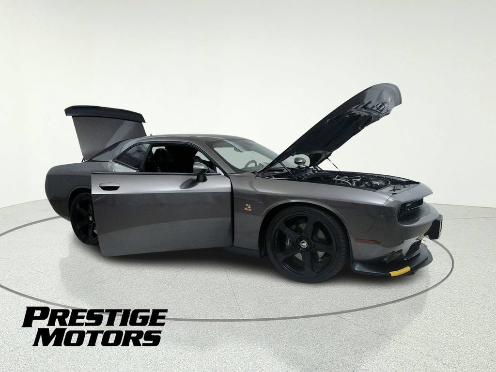 Used 2022 Dodge Challenger R/T Scat Pack w/ Plus Package RWD image 15