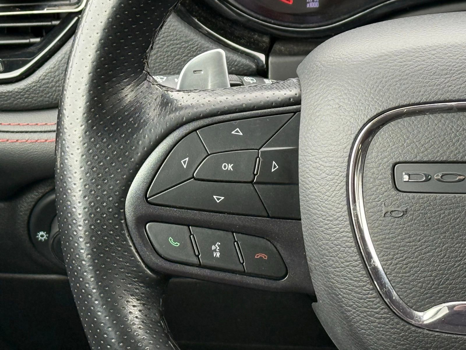 Used 2023 Dodge Durango GT image 28