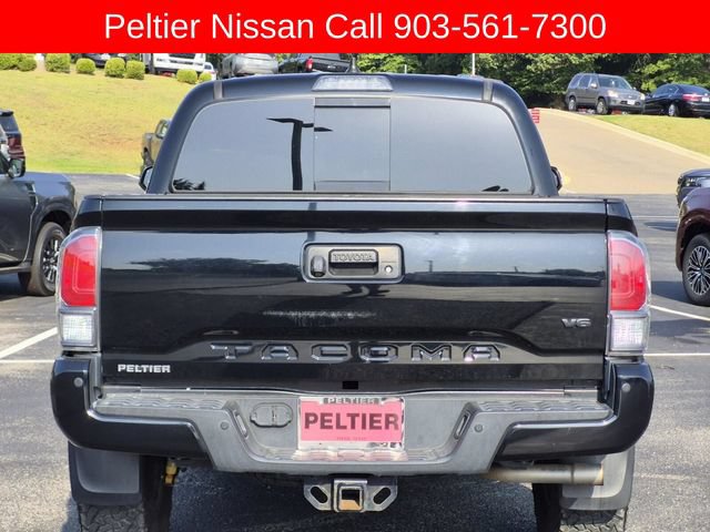 Used 2020 Toyota Tacoma TRD Off-Road w/ TRD Premium Off Road Package AWD/4WD image 5