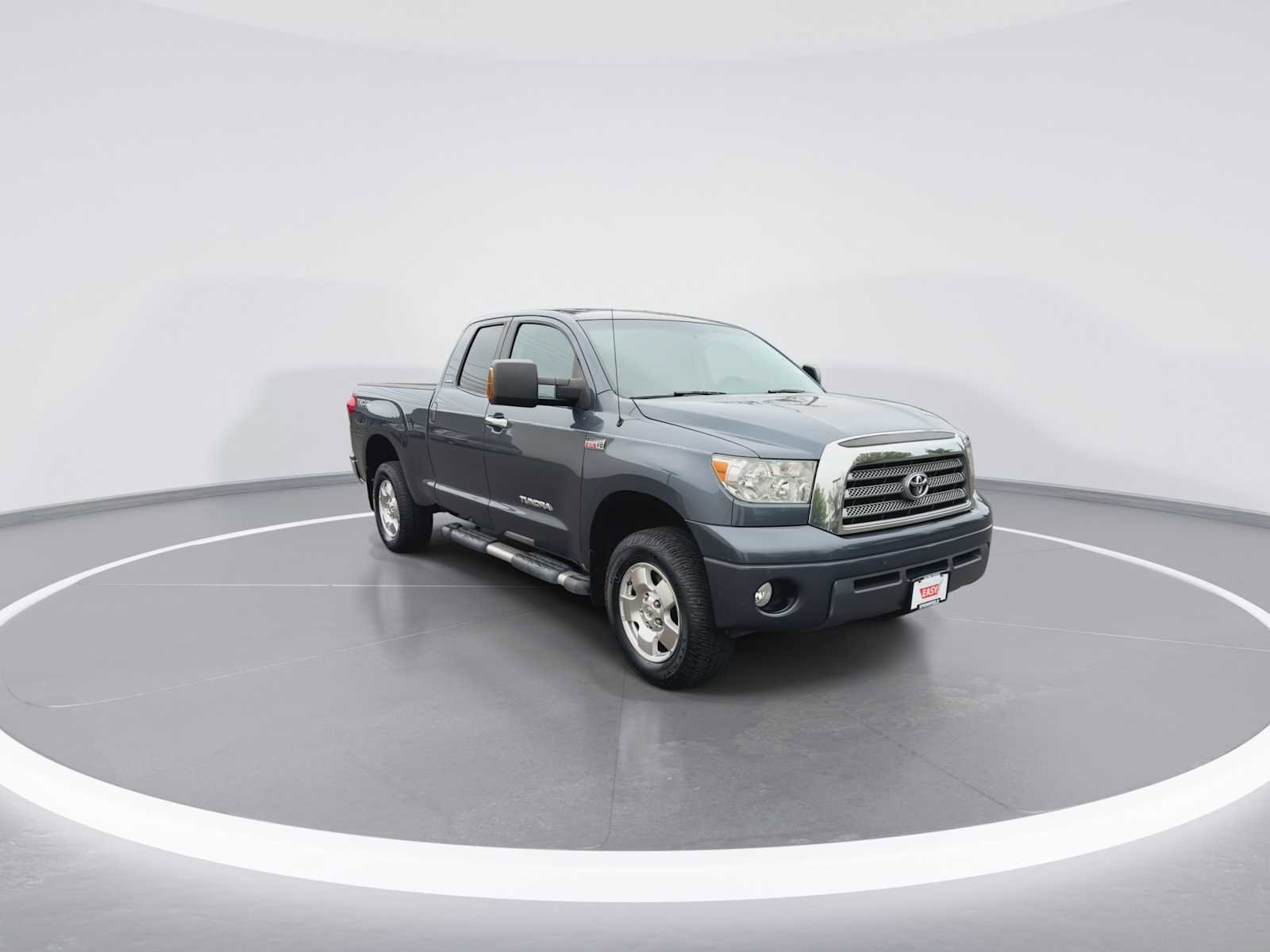Used 2007 Toyota Tundra Limited AWD/4WD image 2