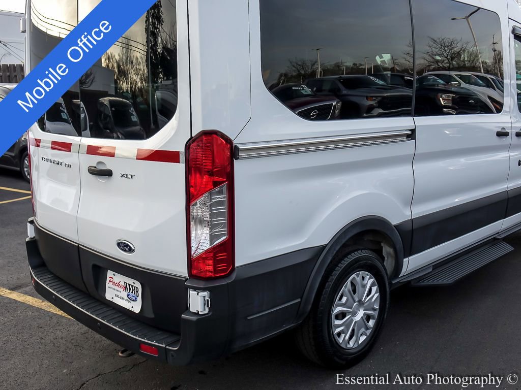 Used 2019 Ford Transit 150 XLT image 7