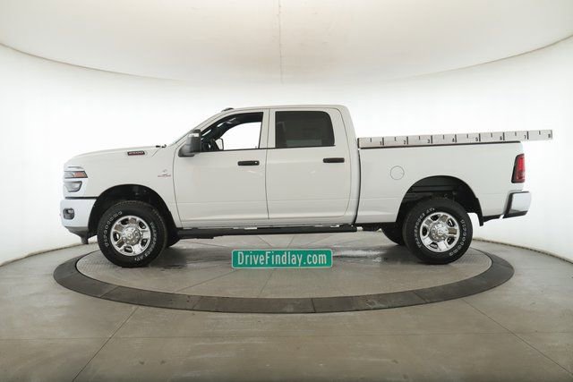 New 2026 RAM 2500 Tradesman AWD/4WD image 9