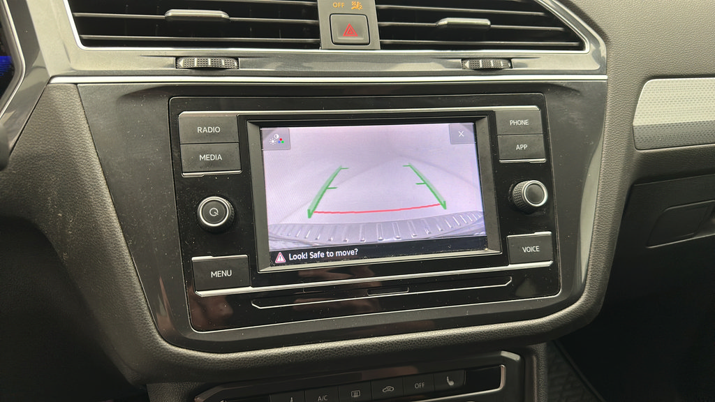 Used 2023 Volkswagen Tiguan S AWD/4WD image 17
