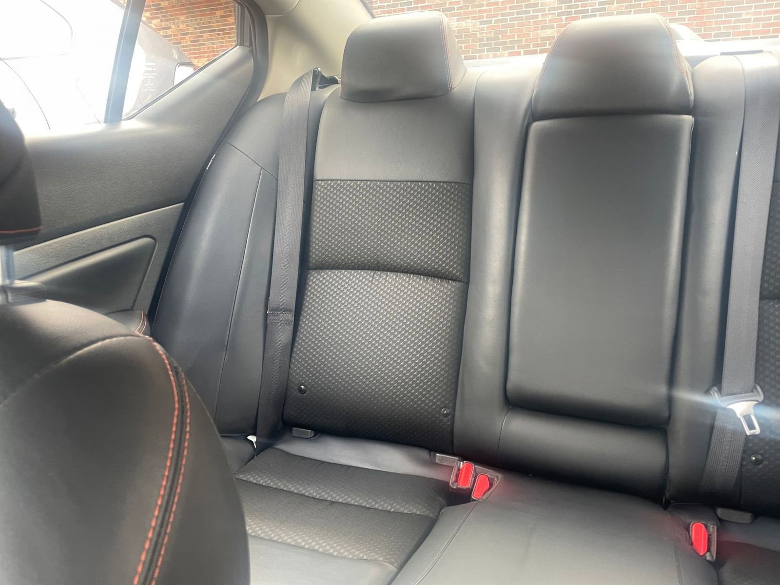 Used 2025 Nissan Altima 2.5 SR image 39