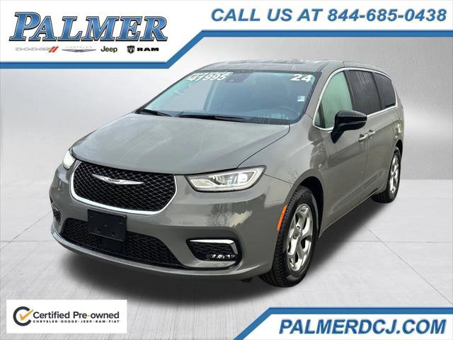 Certified 2024 Chrysler Pacifica Limited FWD image 1
