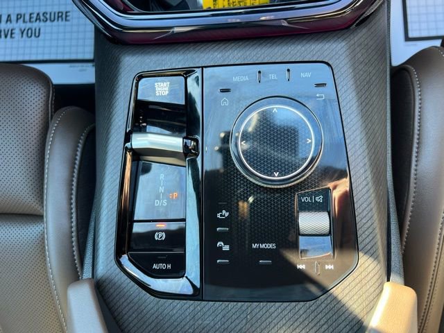 Used 2025 BMW X3 xDrive30i w/ Premium Package image 21